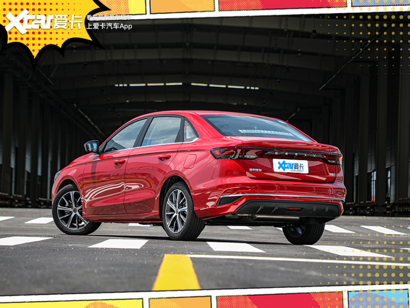 吉利帝豪第四代第一视角试驾,17款吉利帝豪1.3t自动挡试驾