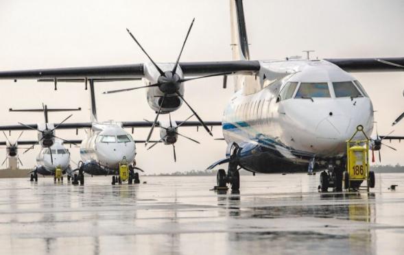 美专机降落台湾松山机场,美国运输机赴台