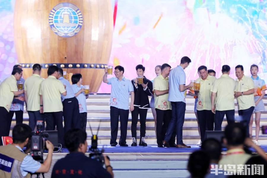 啤酒节黄晓明,青岛啤酒节黄晓明节目