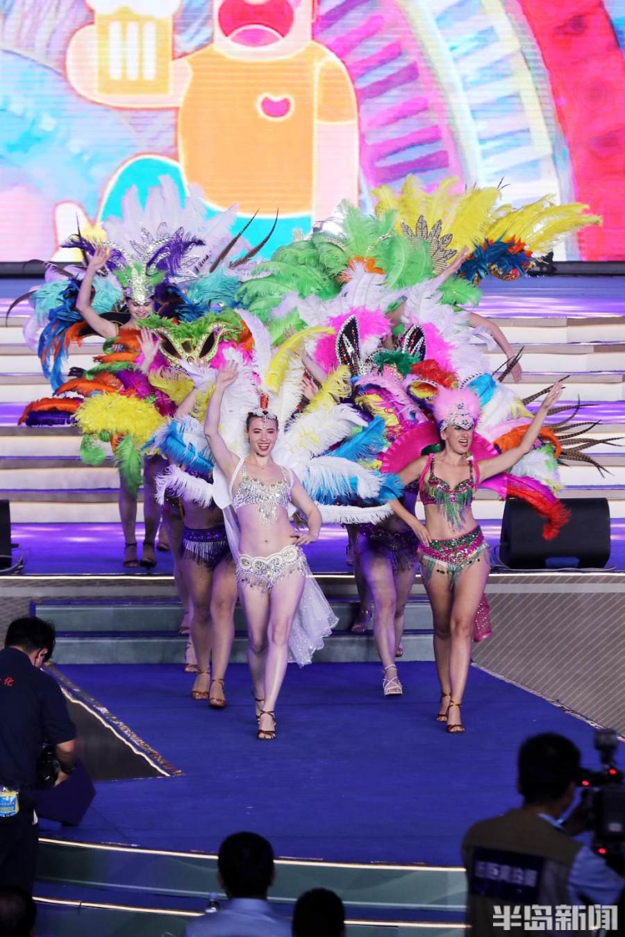 啤酒节黄晓明,青岛啤酒节黄晓明节目