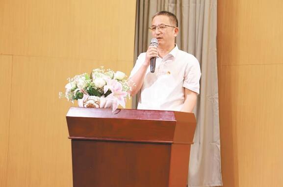 铸魂育人的“开拓者”——记全国优秀*产党共**员、海东市第一中学*党**总支副书记周全中