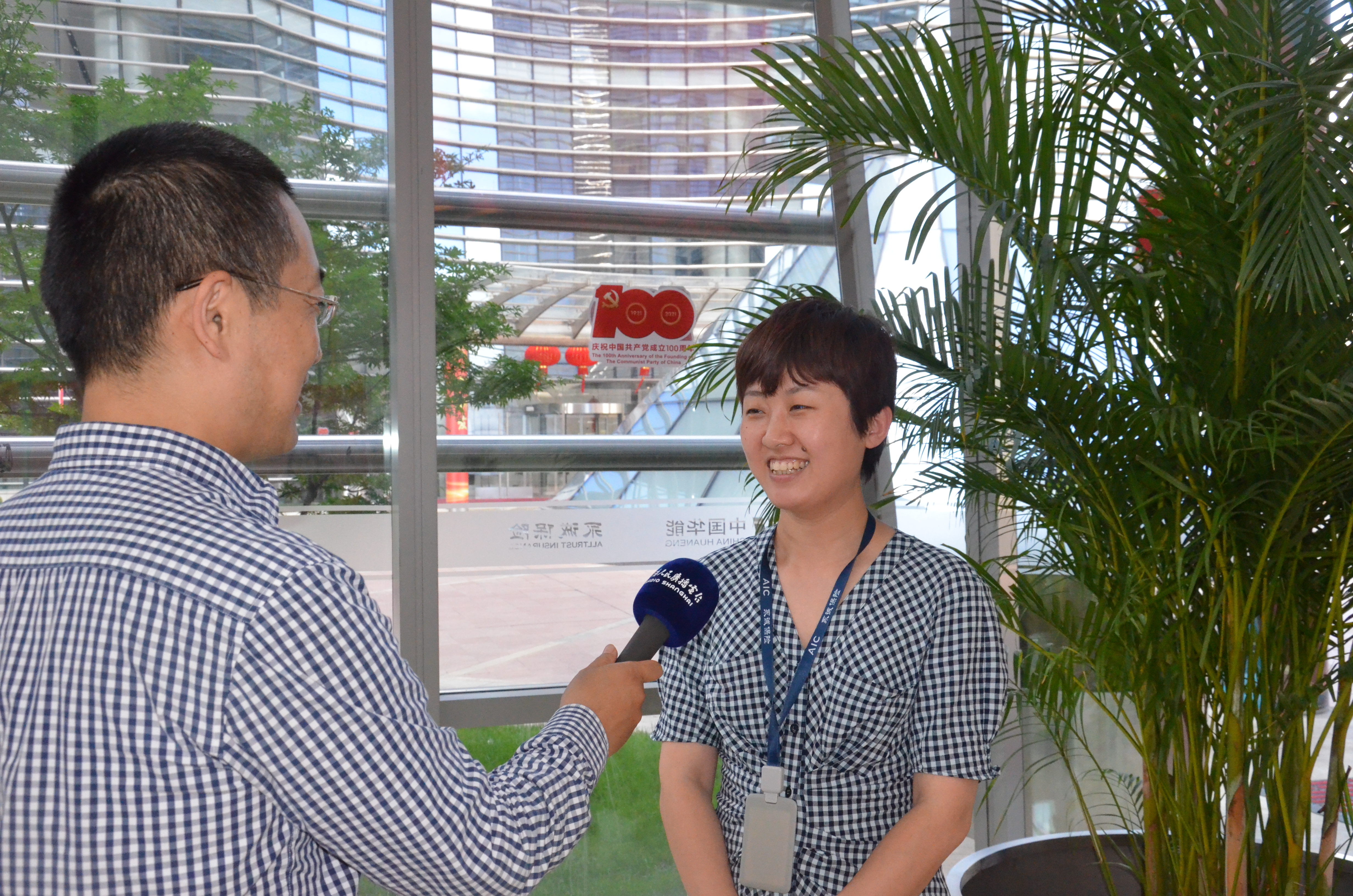 听取两优一先的汇报,学习两优一先总结