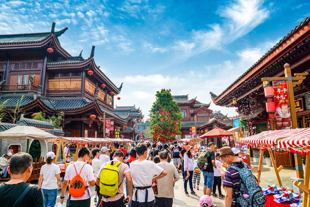 飞驰的县域经济·绵*江阳**油市①|江油“钢”与柔:老宝成+新西成能否打通江油“任督二脉”