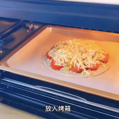 最简单的水果披萨怎么做,水果披萨烤箱做法全过程