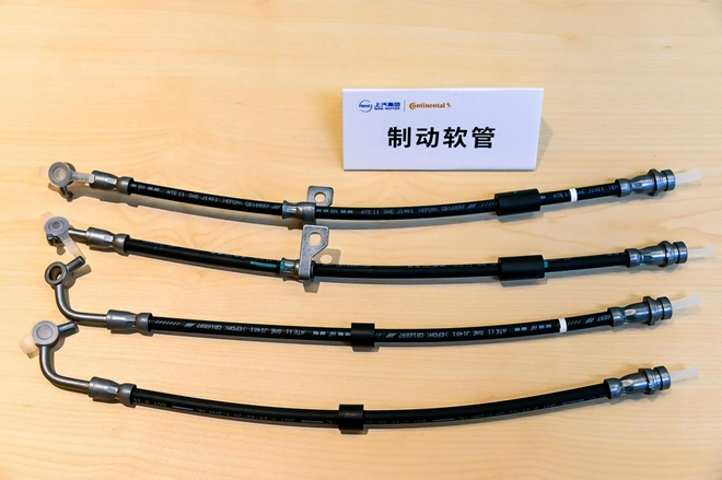 荣威imax8ev安全测试,荣威imax8高速公路测试