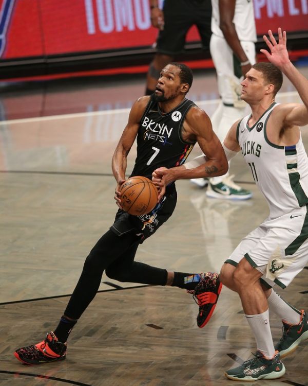 港媒对郭晶晶前往东京奥运会评价,东京奥运会最值得铭记的运动员