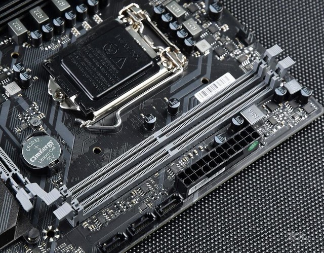 DIY从入门到放弃:双通道内存你把握不住