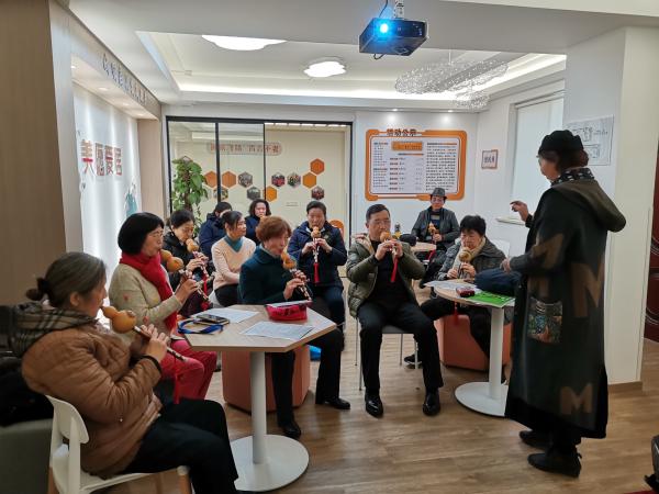 拆掉240米长围墙后,紧邻上海内环的这4个老公房小区,开始“逆袭”