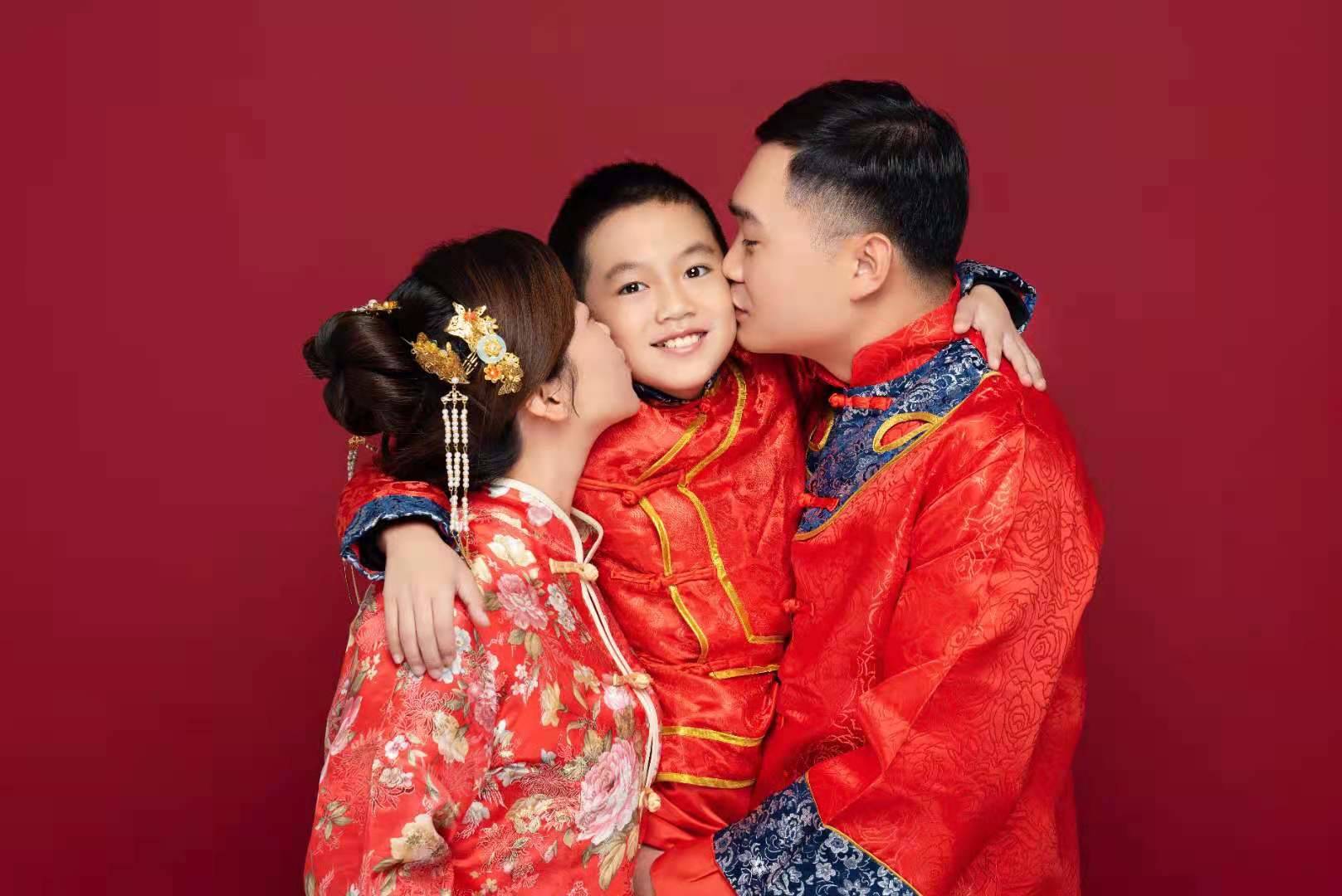 莱山区实验小学宫御航:要当莫言一样的大作家(附视频)