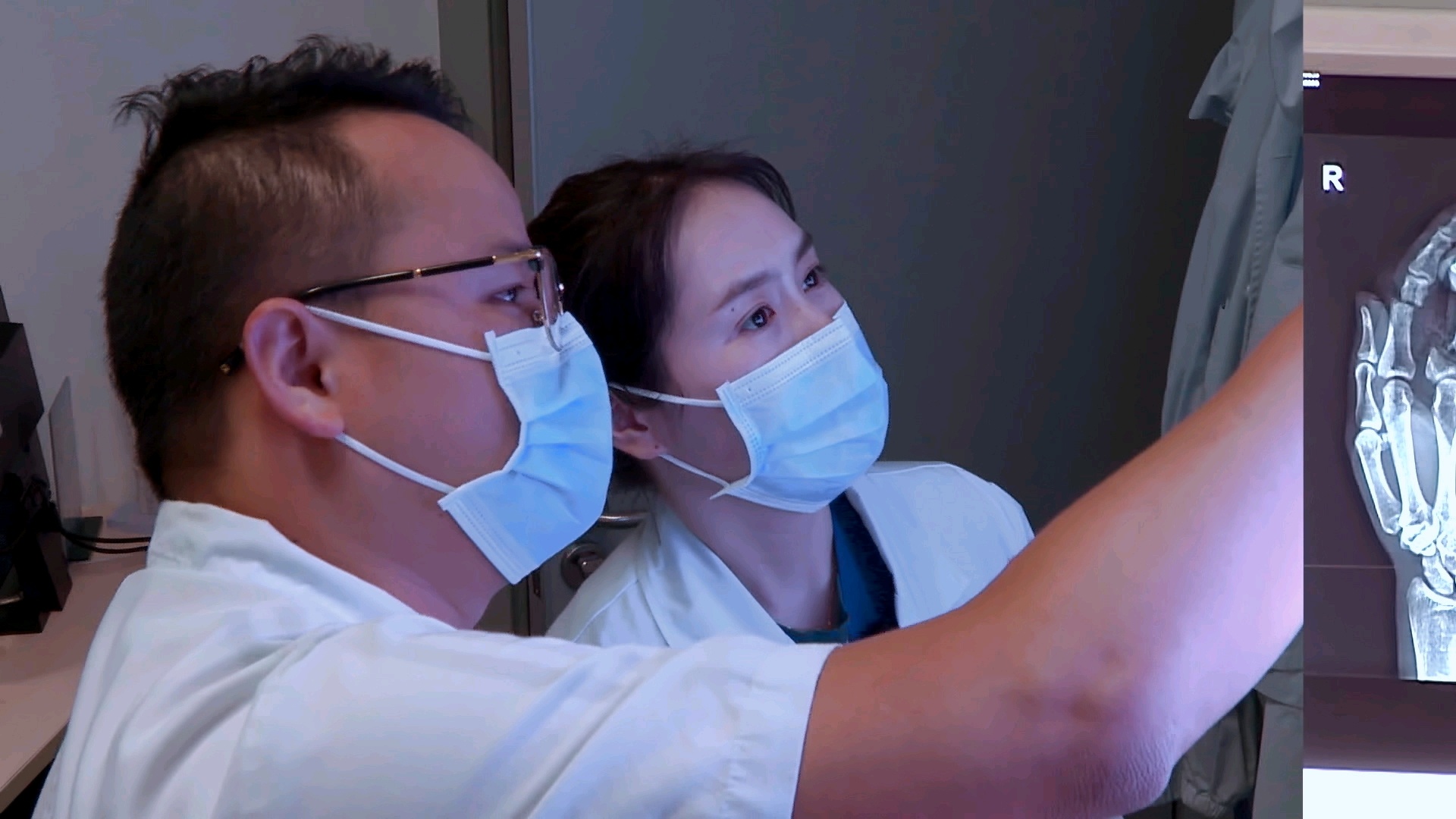 深圳卫视我的白大褂皮肤科,深圳卫视我的白大褂开播时间