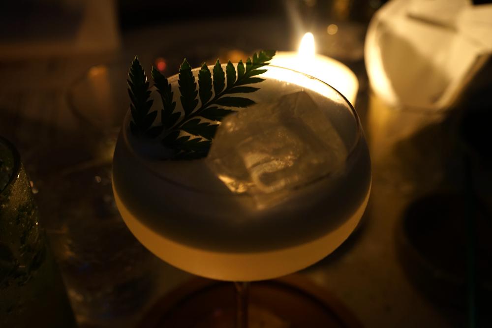 火锅、糖油果子、甜皮鸭、辣椒面......这些在成都酒吧喝的酒，yyds