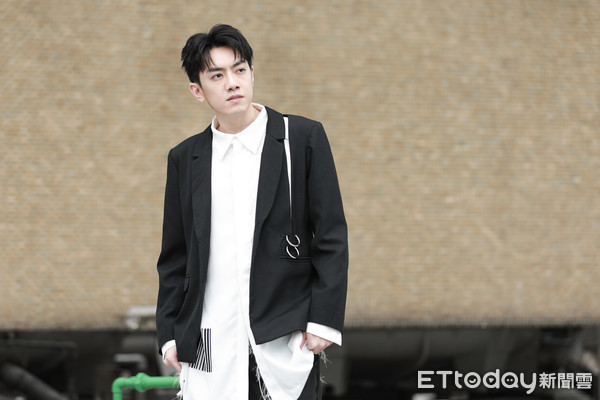 金曲32／李友廷车祸「白色脚筋当场喷出」急缝10针...爆留终身后遗症