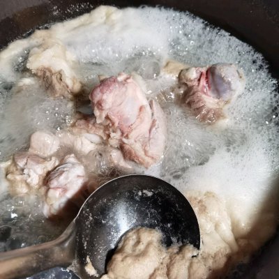 大骨汤怎么煮好喝又营养,大骨汤怎么炖好喝又补