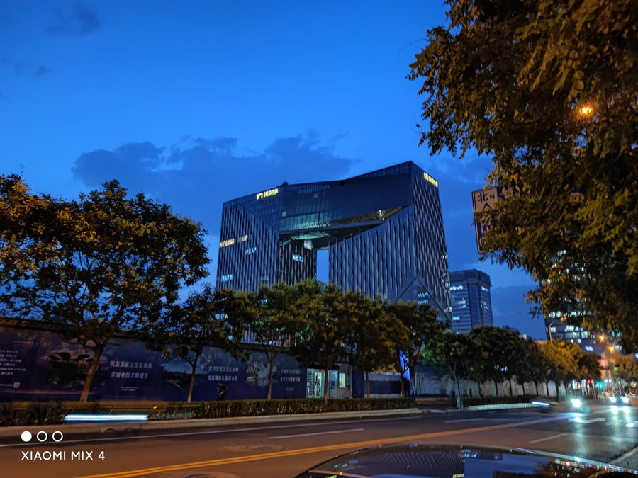 小米mix4屏幕深度评测,小米11ultra与mix4比较