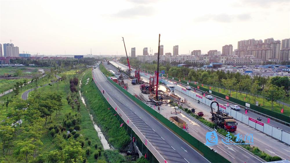 全力夺取疫情防控阻击战最终胜利,全力以赴打赢疫情防控和脱贫攻坚