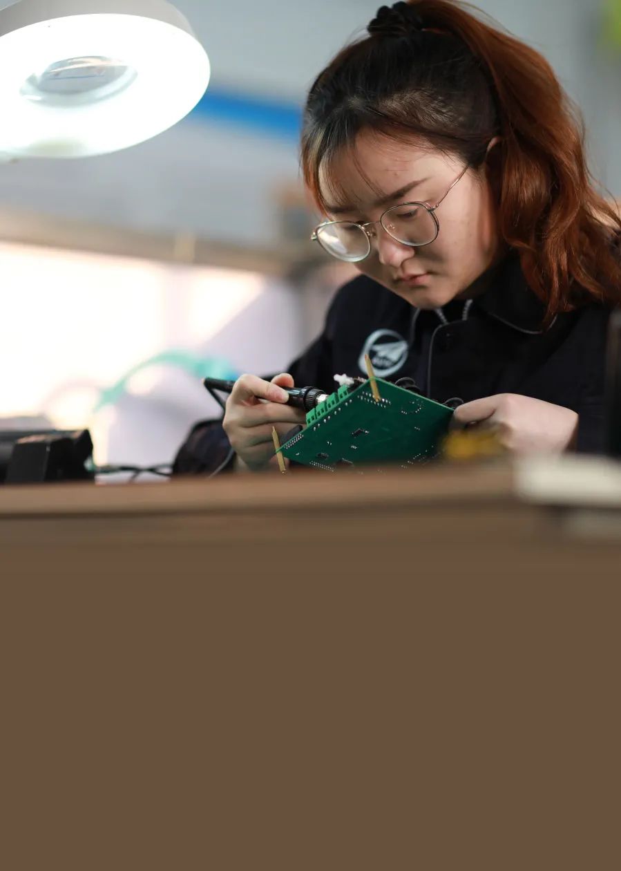 中航西飞高管名单,中航西飞首席专家