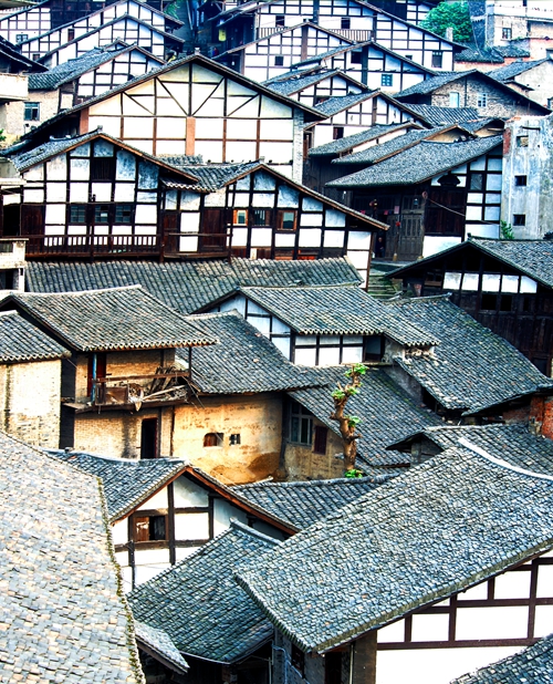 俯瞰万里长江第一桥及美丽的夜景,实拍万里长江第一城