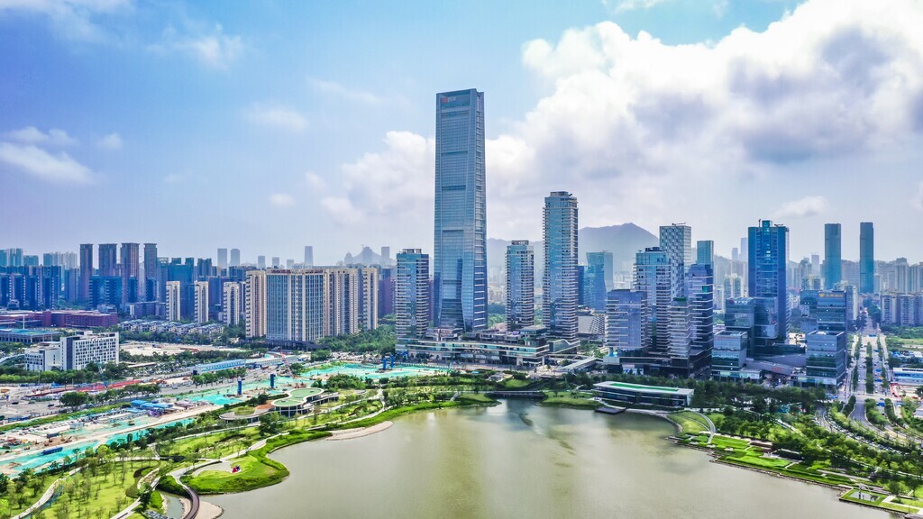 登高望远天地阔砥砺奋进写新篇,登高望远天地阔