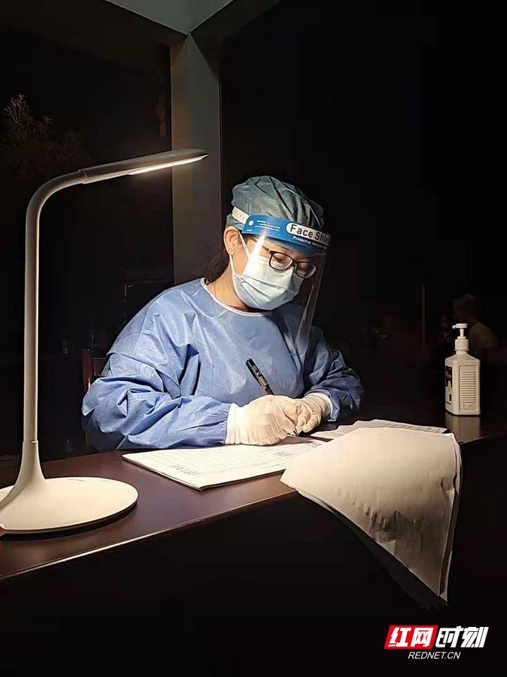 桑植县马合口白族乡双泉村众志成城“抗疫”必胜