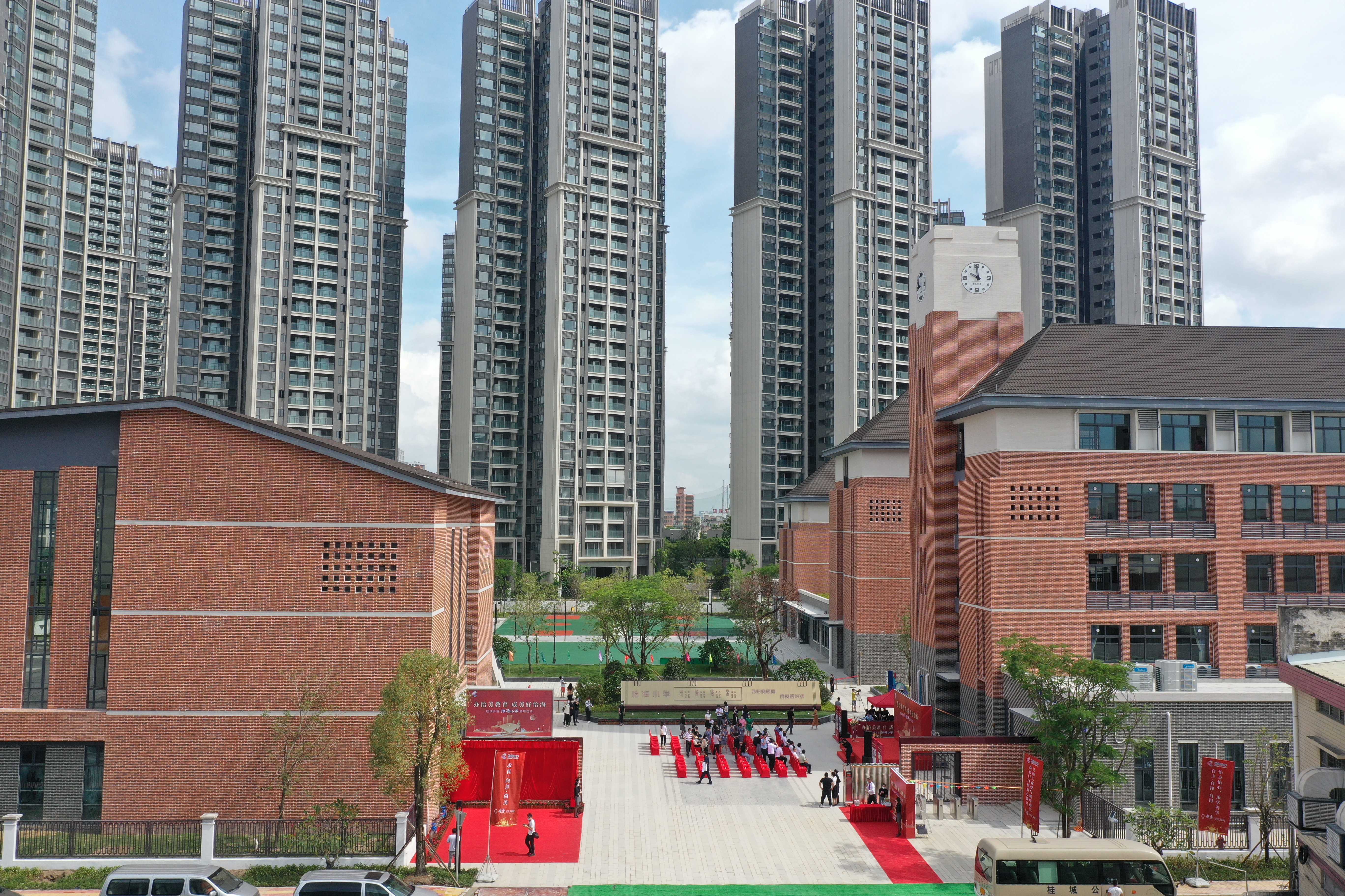 桂城灯湖中学何时投入使用,灯湖中学南海