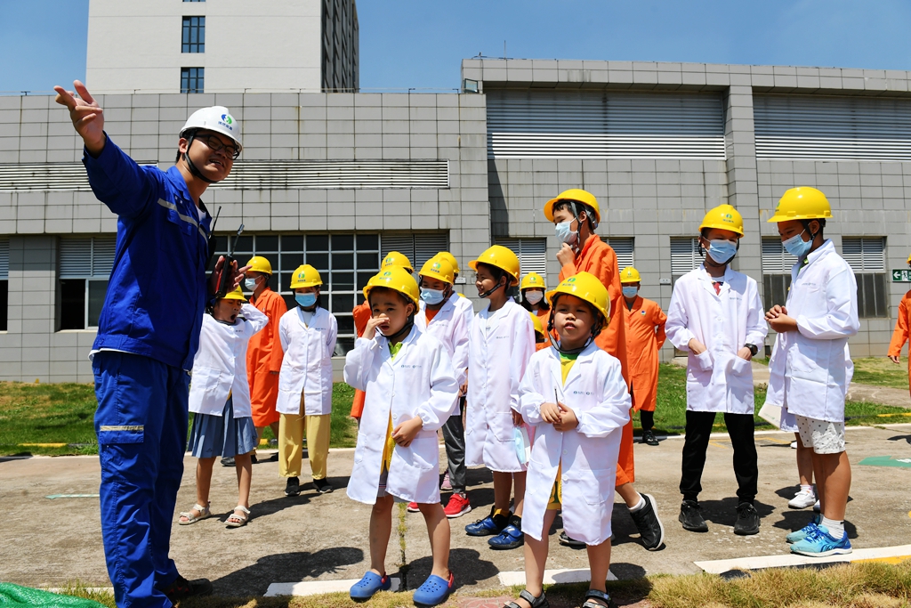 广佛小记者探秘天然气之旅,践行低碳环保理念