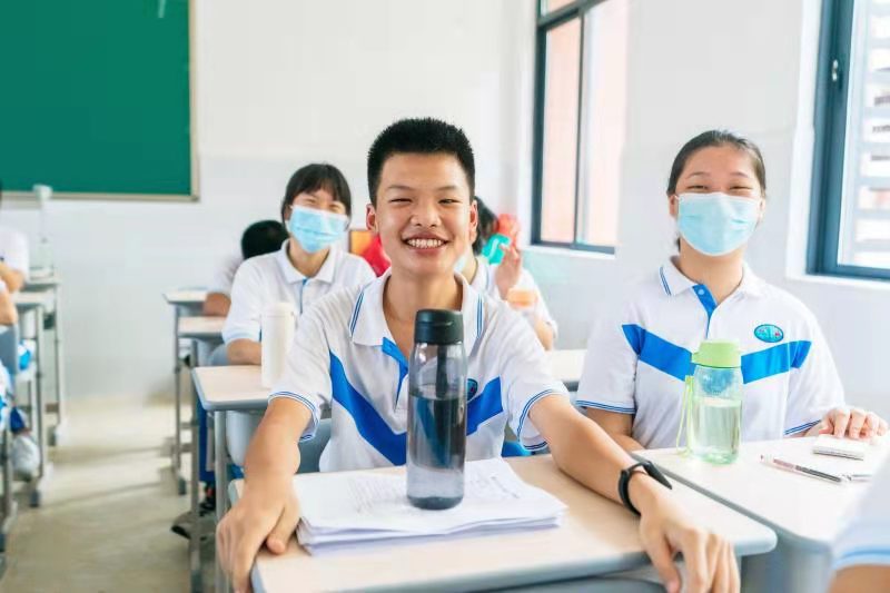 新建南湖中学新校区,惠州市一中南湖校区开学