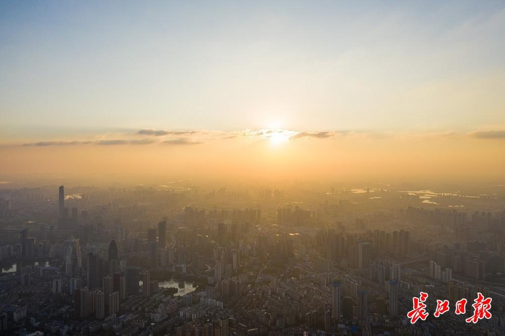 武汉上空飞机看武汉,看武汉高楼的地方
