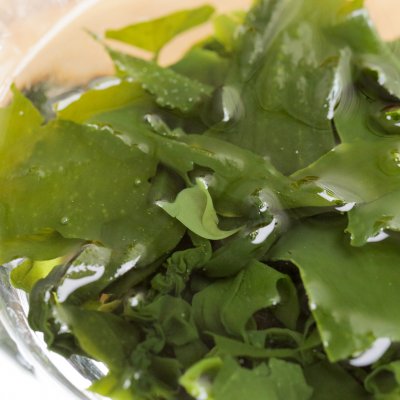 一周岁裙带菜虾丸汤,无油版裙带虾丸汤