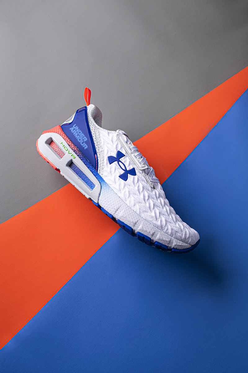 UA「仿生黑科技」曝光!这才叫「定制级」脚感