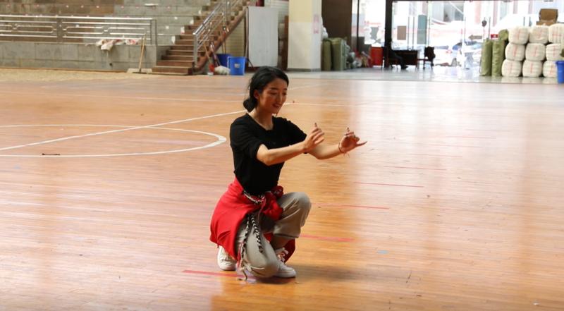 多媒体赴我县开展川南采访活动,中央媒体采访团赴我县采访报道