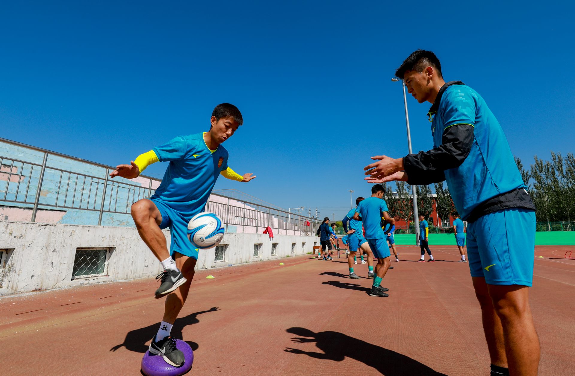 2021年中乙联赛冲甲,2023年足球冲甲