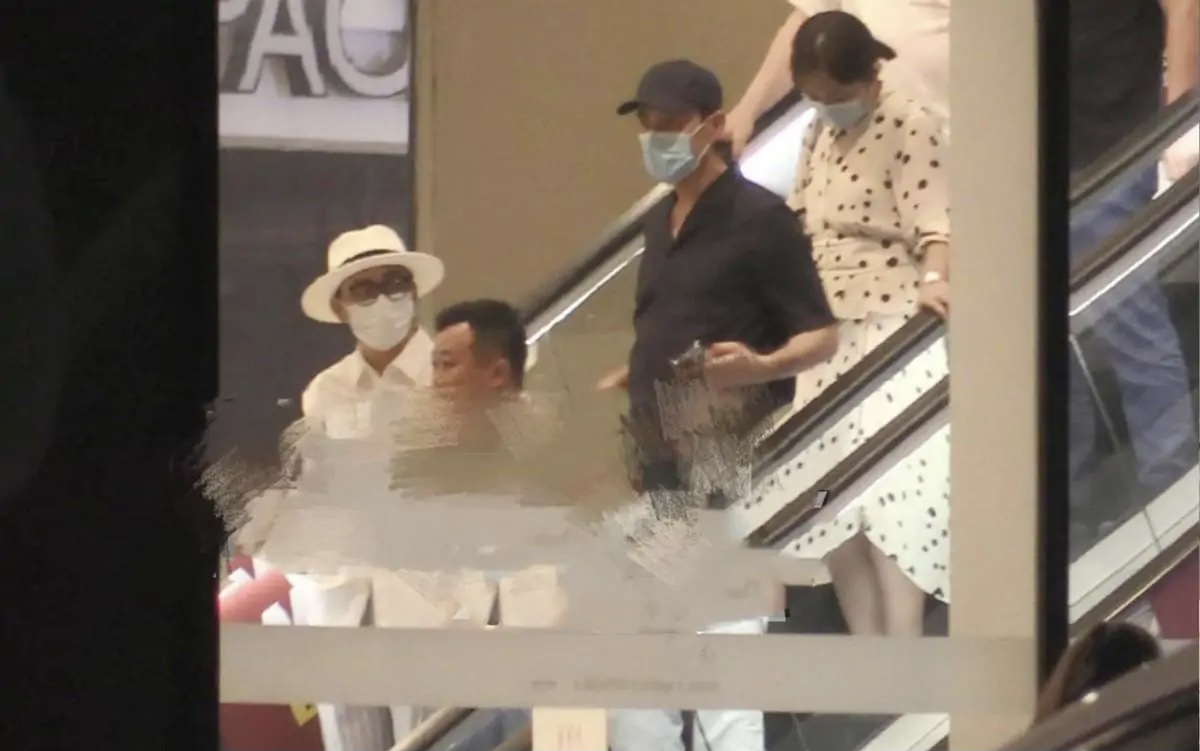 王宝强打扮全集,王宝强面容沧桑略微发福