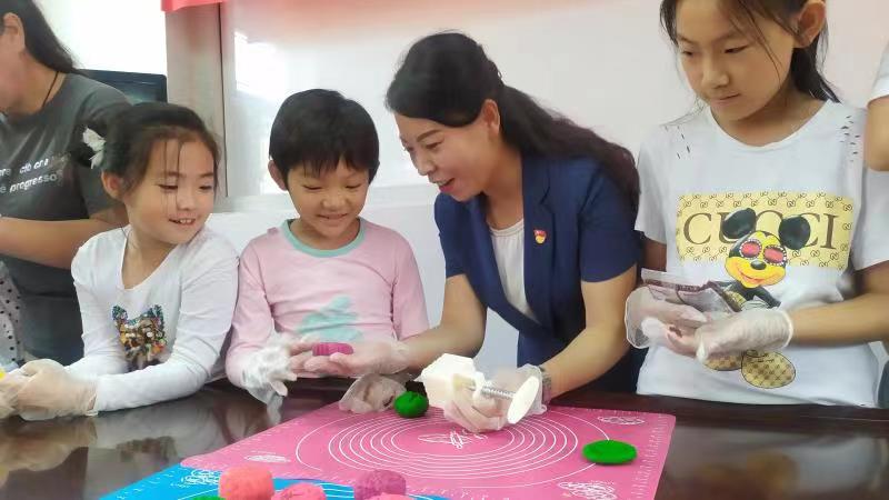 扎根社区十数载服务百姓千万家——河北省唐山市路北区机场路街道祥富里社区妇联主席陈林静