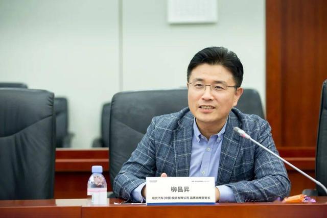 起亚嘉华销量低迷,销量崩盘的汽车