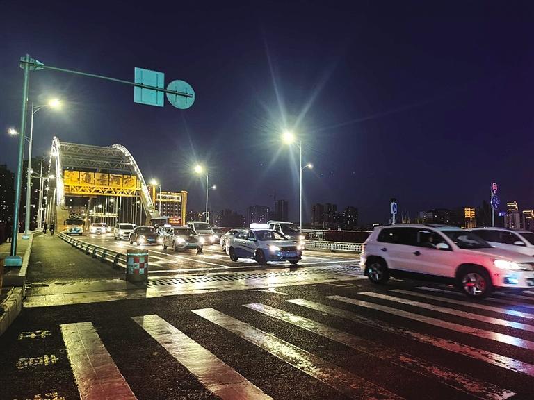 兰州交通大家谈城区疏堵交警支招了