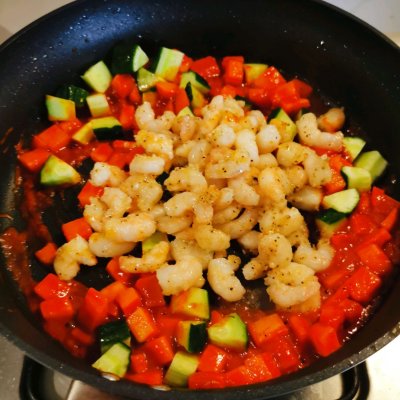 番茄茄汁虾仁,茄汁金针菇虾仁汤的做法大全