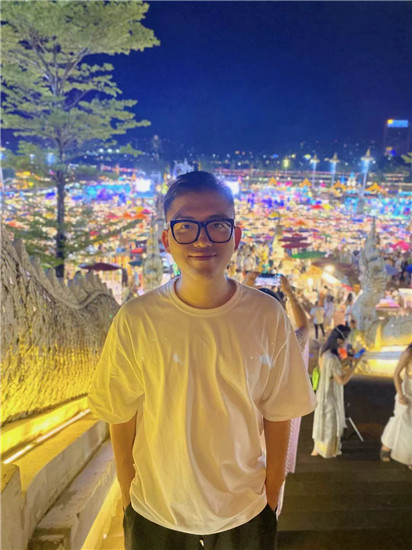 外国小伙云南美食,意大利华人小哥晒中餐