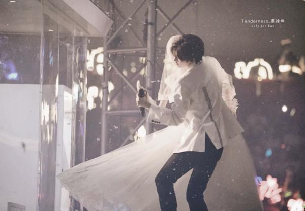 陈伟霆杨洋谁更帅,杨洋陈伟霆电影片段