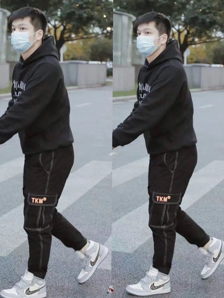 运动员穿的什么中国品牌,中国运动员穿的衣服品牌