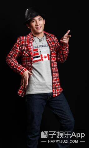 中国达人秀第二季卓君,卓君中国达人秀第一期第一支舞蹈