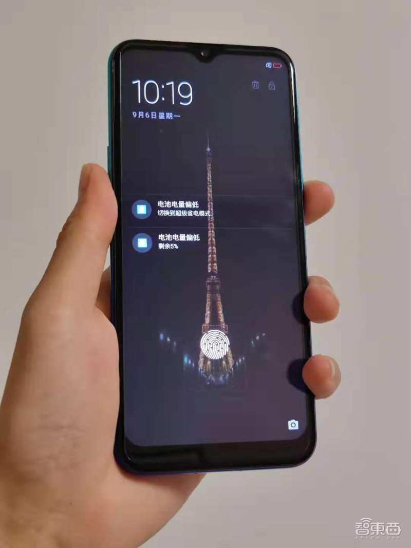 iphone13真机拆解内部架构细览,iphone13拆芯片