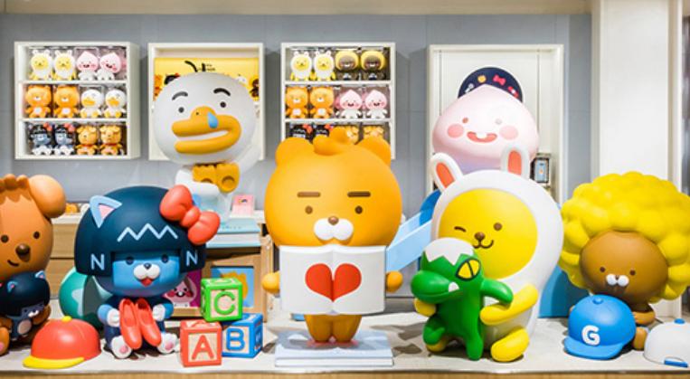 布朗熊卖萌,布朗熊母婴