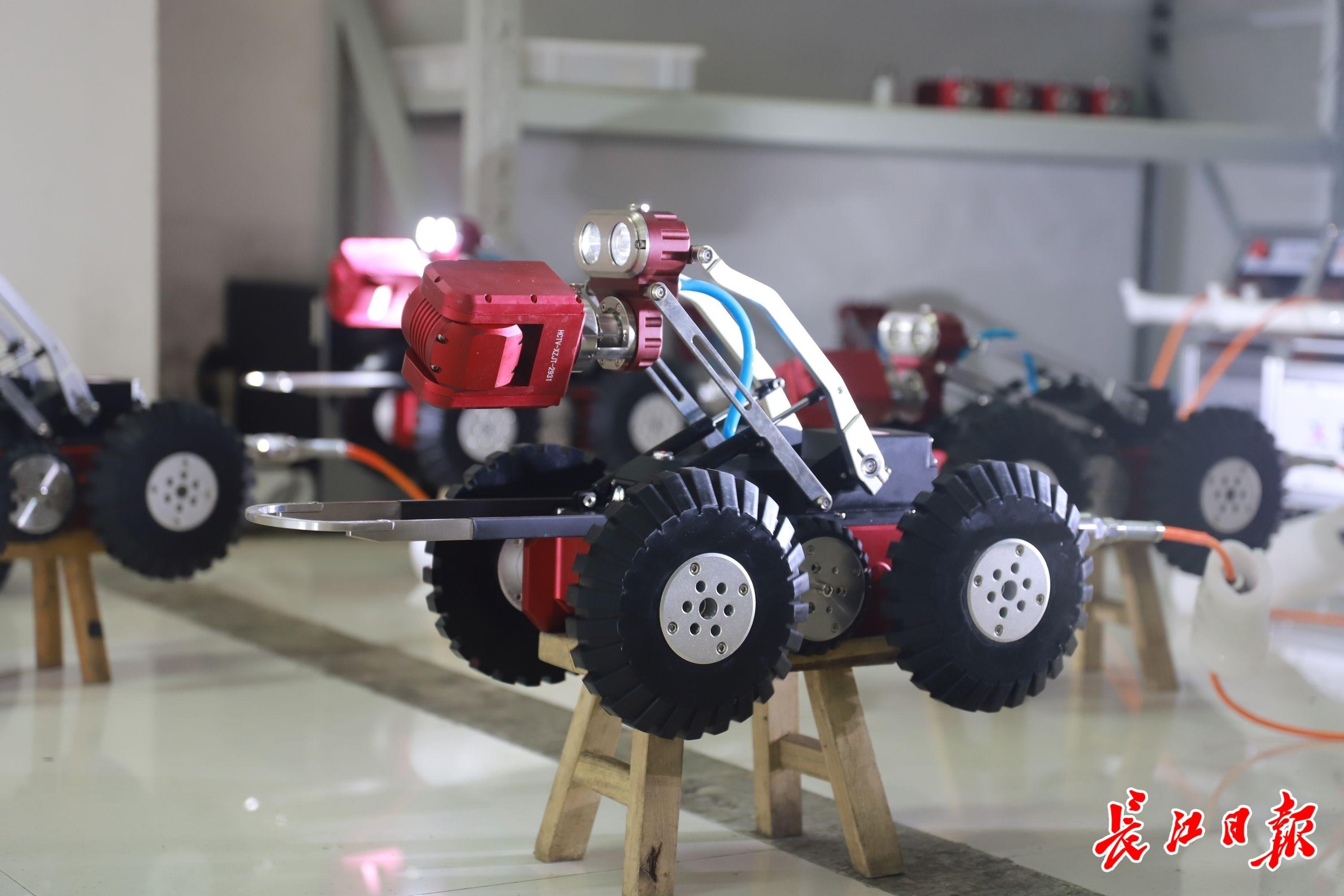 小小机器人本领真是大视频,小小机器人完整