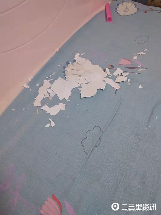 邻居家没人住一直漏水,住了七八年的房子漏水找谁解决