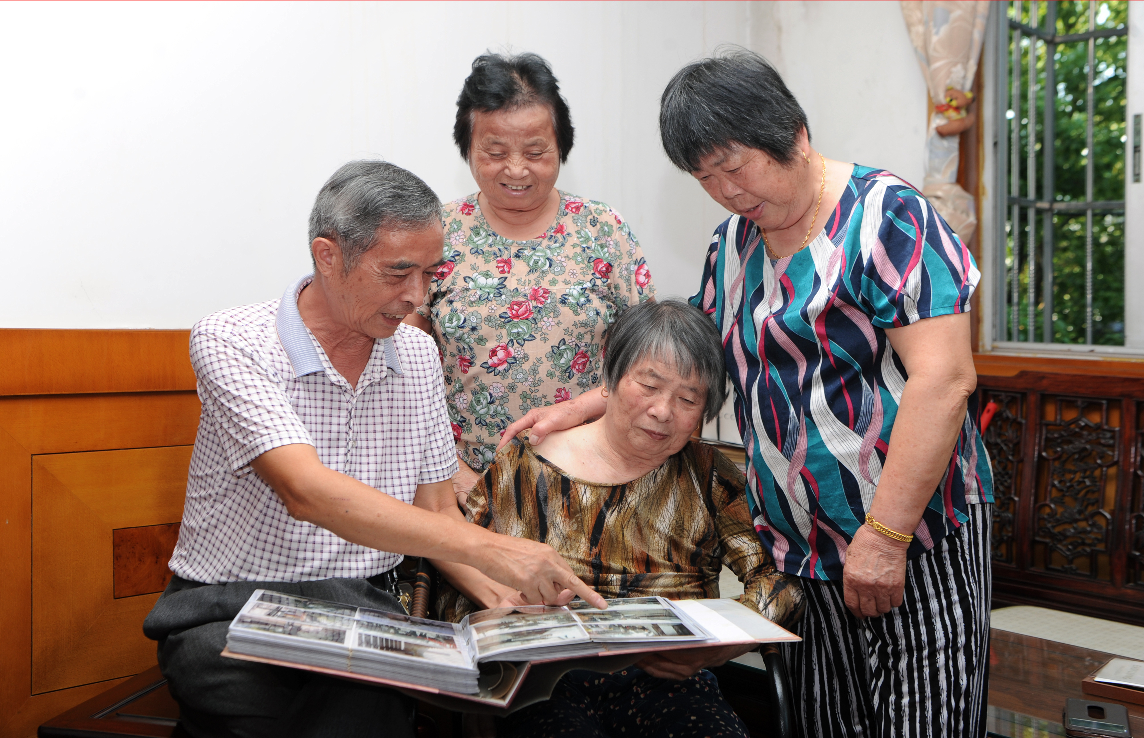 “费先生”与他的江村情结、再走一遍鲁迅的南京丨人文周刊荐读