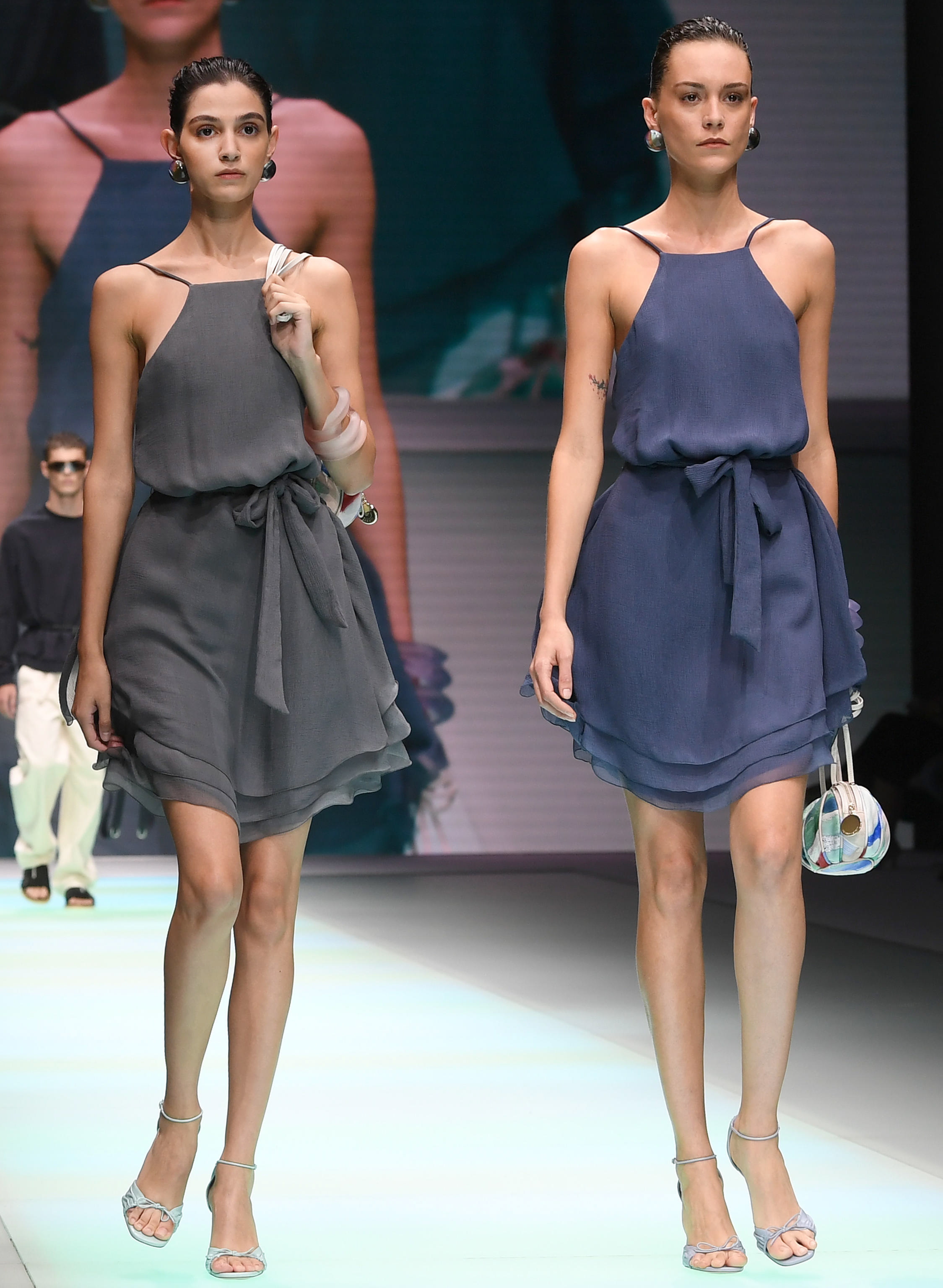 米兰时装周春夏,米兰时装周阿玛尼品牌时装秀