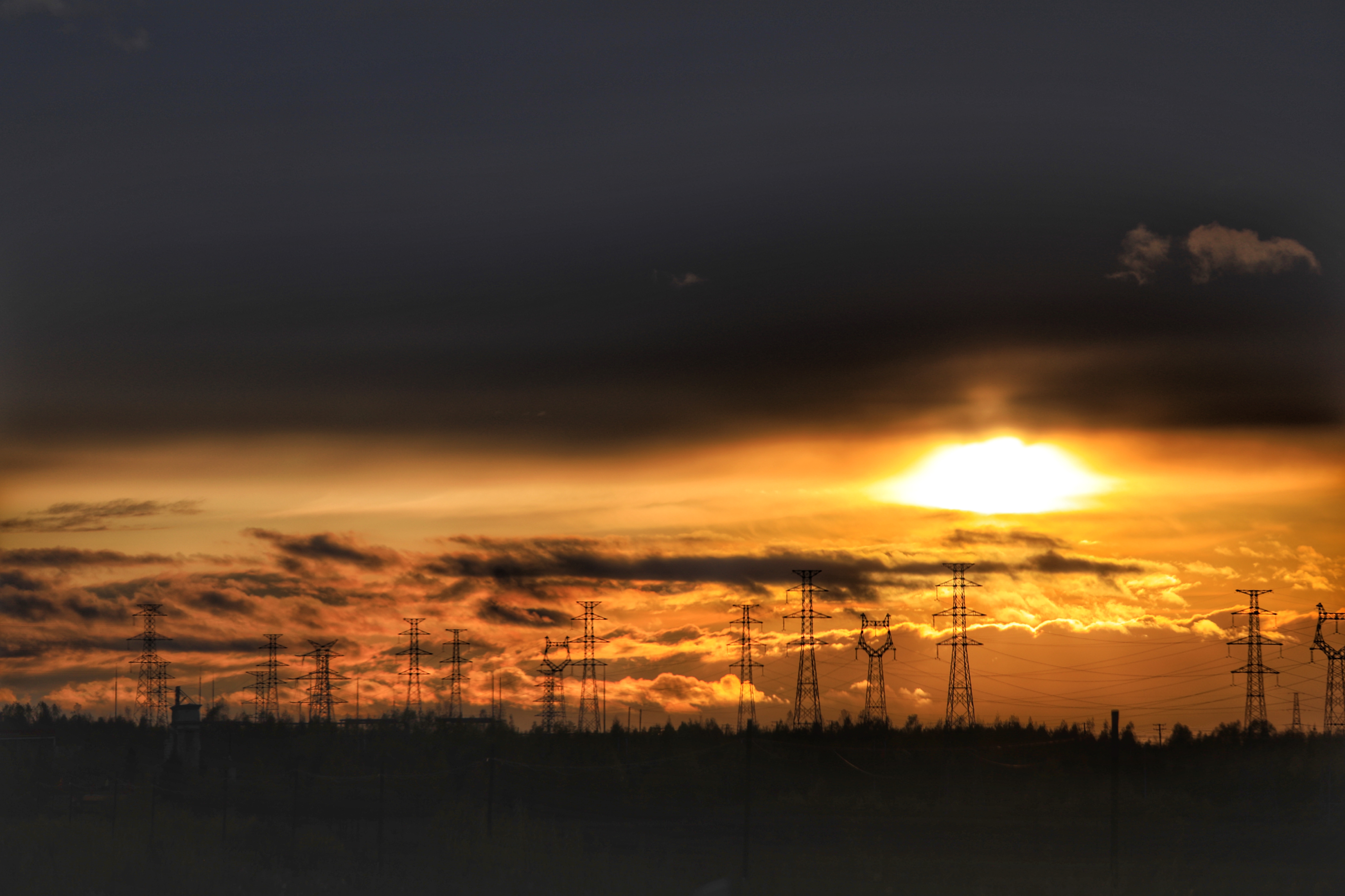 今年制造业难怎么走出困局,国家对小型制造业的最新政策