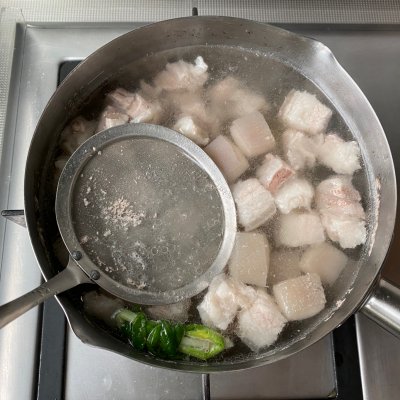 家常红烧肉鲍鱼怎么做最好吃,做鲍鱼红烧肉的教程