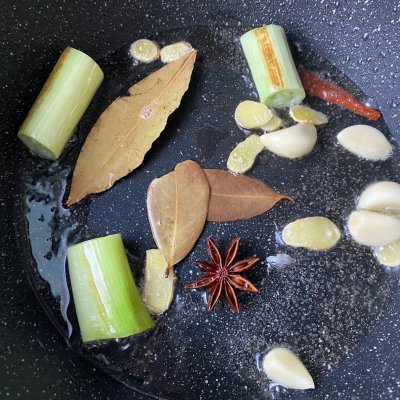 家常红烧肉鲍鱼怎么做最好吃,做鲍鱼红烧肉的教程