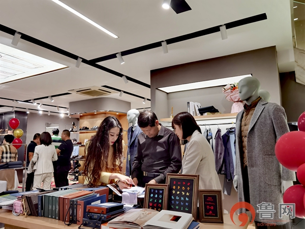 临沂报喜鸟西服定制,临沂报喜鸟西服官方旗舰店